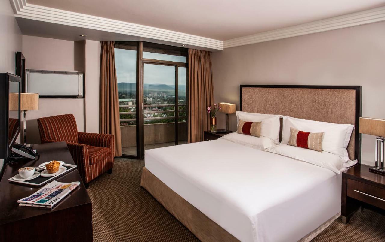 Avani Lesotho Hotel&Casino Maseru Esterno foto